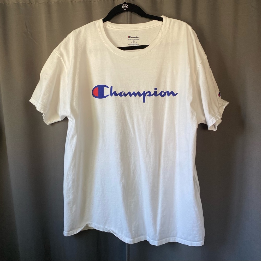 White champion T-shirt in XL